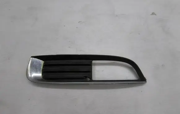 Opel Insignia A Front fog light trim/grill