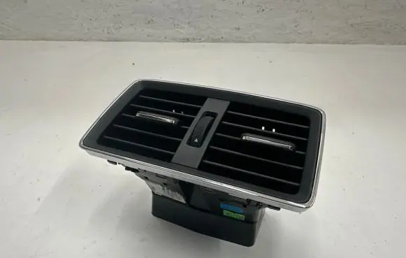 Skoda Kodiaq Dash center air vent grill 565819203
