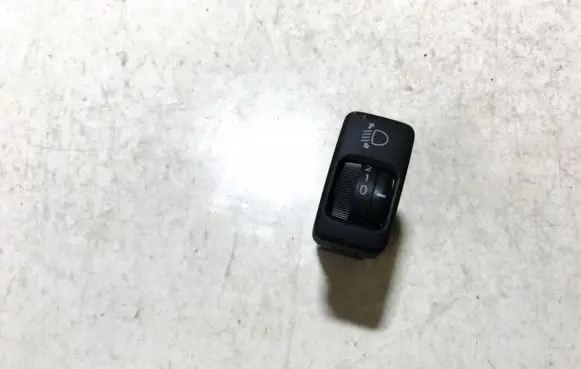 Lexus IS 220D-250-350 Headlight level height control switch