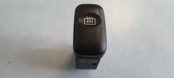 KIA Sedona Windscreen/window heater switch