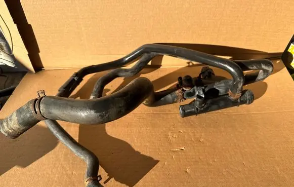 Thermostat/thermostat housing