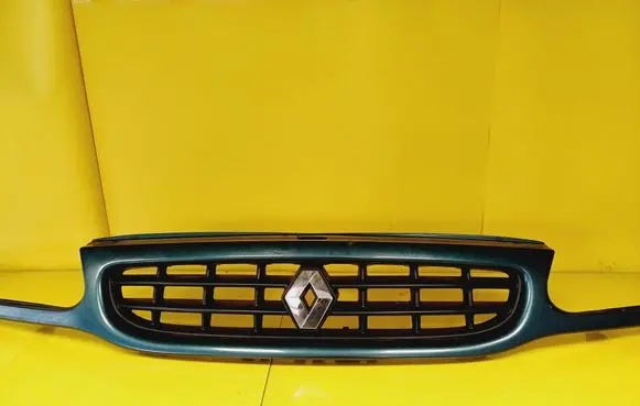 Renault Safrane Front grill 7700847089