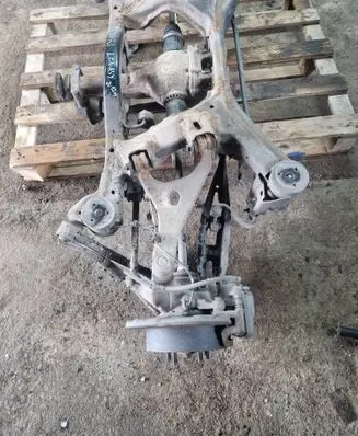Subaru Legacy Rear axle beam 