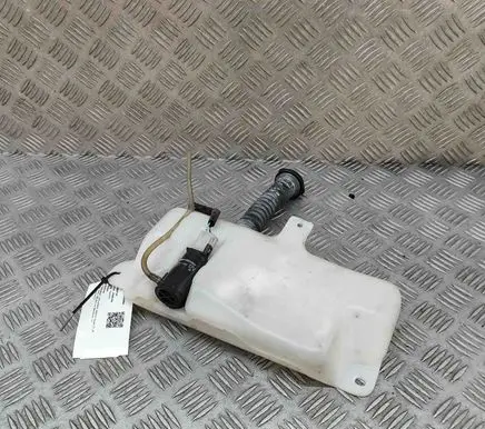 Mitsubishi 3000 GT Windshield washer fluid reservoir/tank MB859888