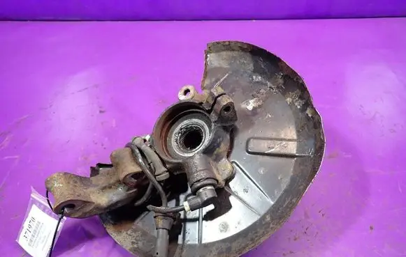 Audi 80 90 B3 Front wheel hub spindle knuckle
