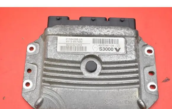 Renault Megane II Engine control unit/module ECU 8200387138