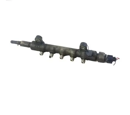 Toyota Avensis Verso Fuel main line pipe 8945871010