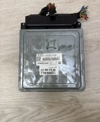 Audi A4 S4 B7 8E 8H Engine control unit/module 03G906018AQ 03G906018AC 5WP45549AG