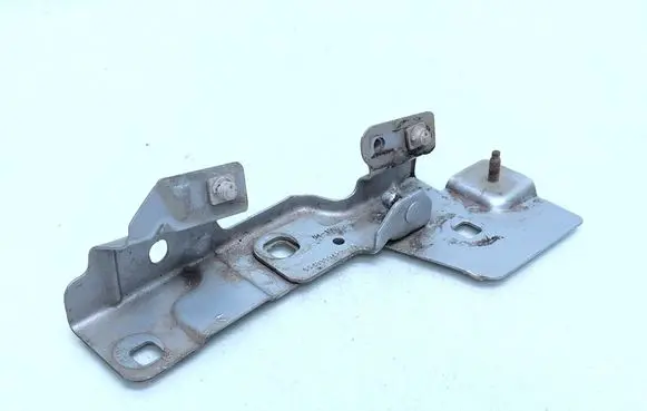 Renault Zoe Fender mounting bracket 901276249R 654833942R
