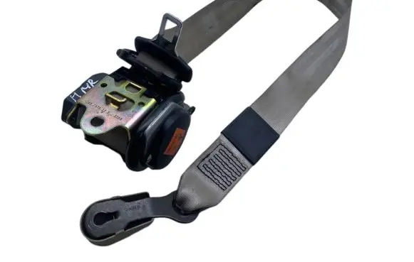 Audi A8 S8 D2 4D Front seatbelt 4D0857705Q