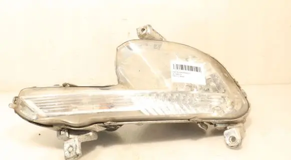 Peugeot 508 Front fog light 9670476180