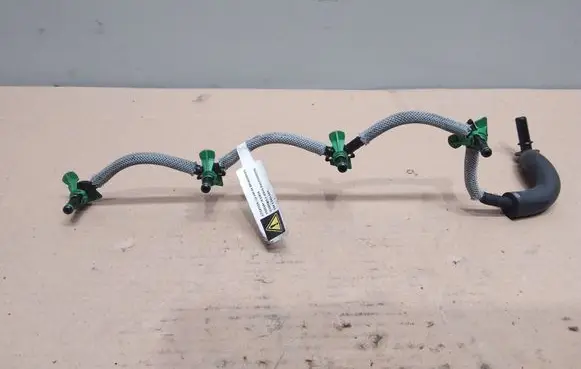 Fuel return line/hose