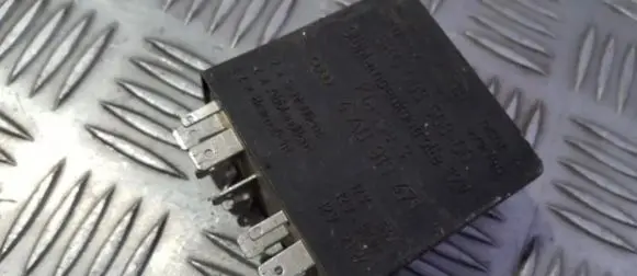 Audi A4 S4 B5 8D Other relay 5KG00656800 5KG006568-00
