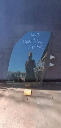 Opel Astra G Front door window glass four-door 1212123