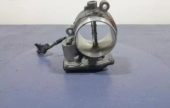 Volvo XC90 Throttle body valve 31459842