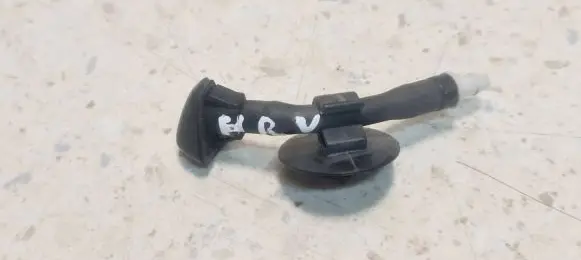 Honda HR-V Windshield washer spray nozzle 