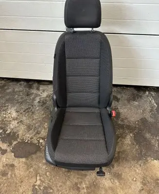 Volkswagen Touran III Front passenger seat 