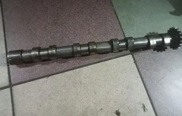 Volvo V50 Camshaft 9644077180