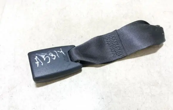 Mitsubishi Galant Rear seatbelt buckle