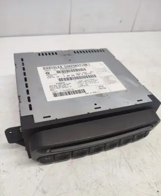 Chrysler Grand Voyager IV CD/DVD changer P05064003AI T00AM1955Q2118