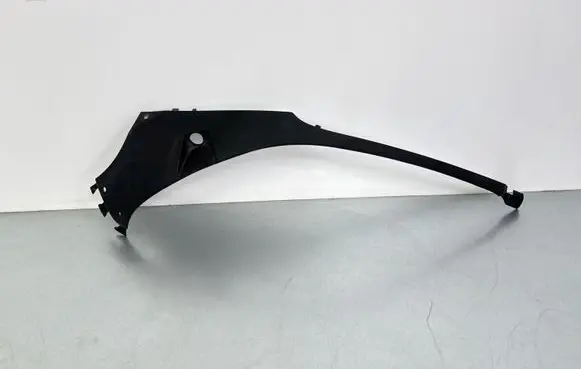 Porsche Macan (95B) Under headlight/headlamp trim 95B807173A