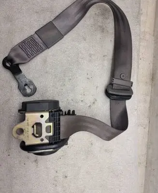 Audi A8 S8 D2 4D Front seatbelt 566187821C