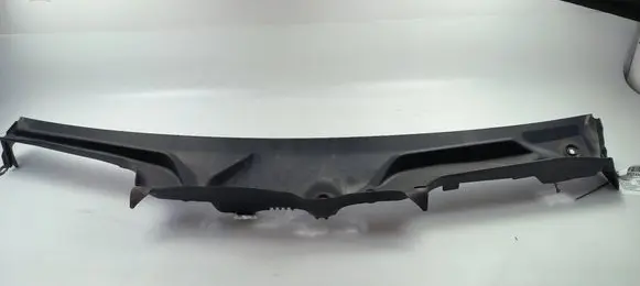 Mercedes-Benz CLS C257 Wiper trim A2138308703