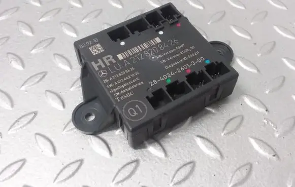 Mercedes-Benz E W212 Door control unit/module A2128208426 2128208426 A2128208626