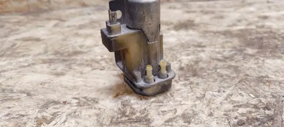 Porsche 944 Windscreen/windshield washer pump 823955651