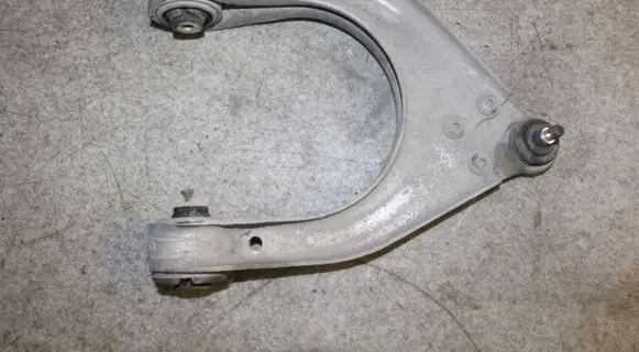 Mercedes-Benz E W211 Front upper control arm/wishbone 