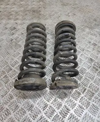 Land Rover Range Rover Velar Rear coil spring