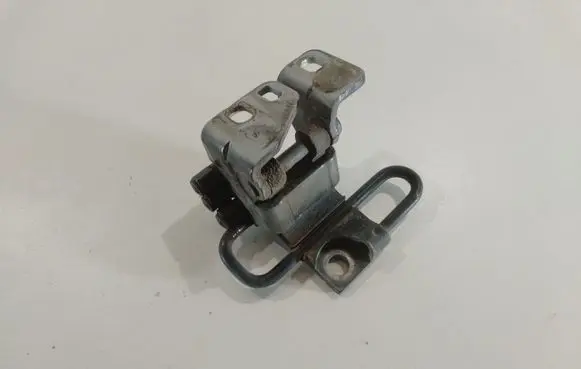Volkswagen Golf VI Front door lower hinge 1K0831412Q