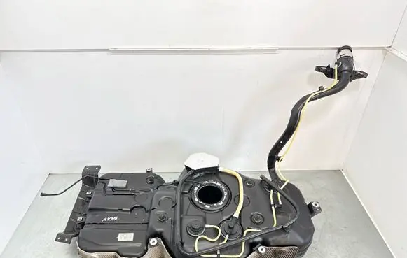 Porsche Macan (95B) Fuel tank 95B201021N 8R0201135 0001086285