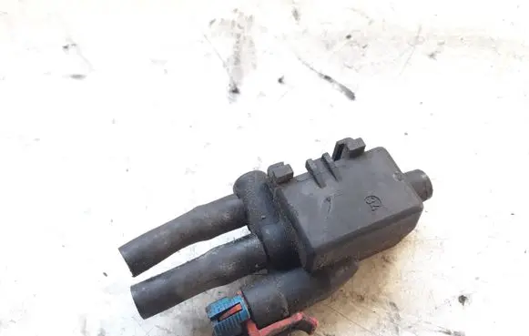 Opel Omega B2 Vacuum valve 1115P1
