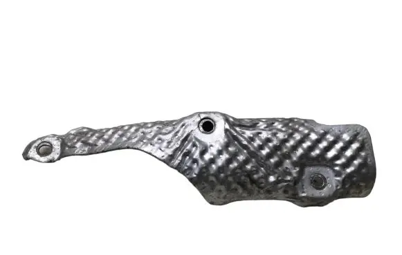 Exhaust heat shield