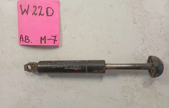 Mercedes-Benz C W202 Front bonnet/hood damper/strut 5092AE 1040N 2028800020