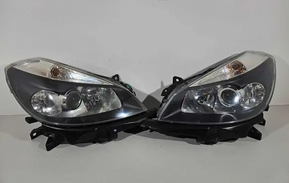Renault Clio III Headlights/headlamps set 103419012881