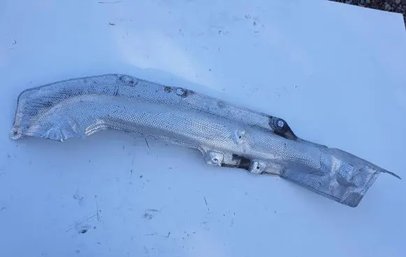 BMW M5 F90 Exhaust heat shield 8072367 561164310