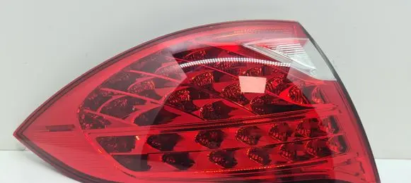 Porsche Cayenne (92A) Rear/tail lights 7P5945095