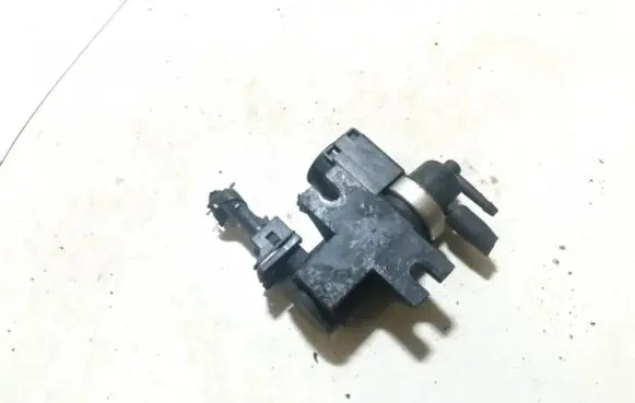 KIA Sorento Turbo solenoid valve 72190319