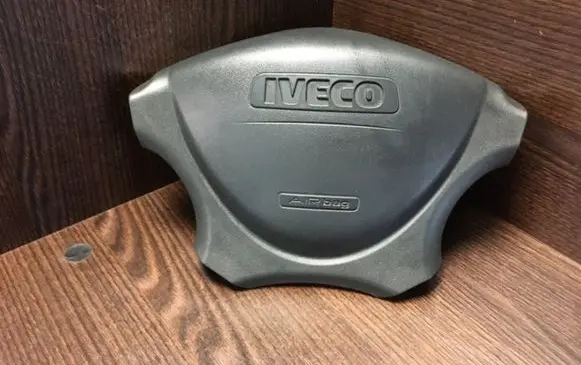 Iveco Daily 4th gen Steering wheel airbag 00504149858 34002720 34002719