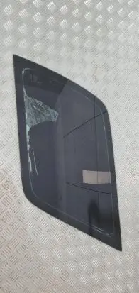 Opel Frontera B Rear side window