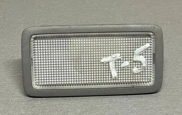 Toyota RAV 4 (XA30) Front seat light 8134030100