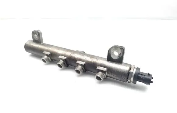 Seat Ibiza IV (6J,6P) Fuel main line pipe 55566047 0281002903 0445214199
