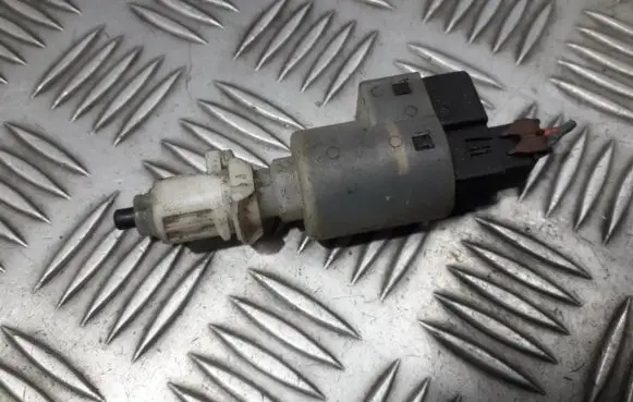 Fiat Bravo - Brava Brake pedal sensor switch TRW2867 B365