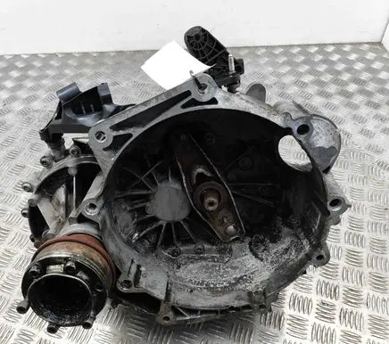 Volkswagen Golf VIII Manual 6 speed gearbox 0AJ301103H SEL