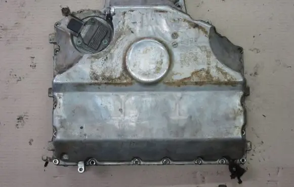 Volkswagen Touareg I Oil sump 07Z103604D
