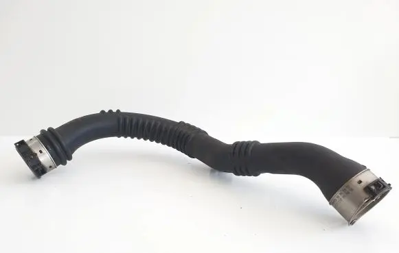 Renault Trafic III (X82) Intercooler hose/pipe 938667727