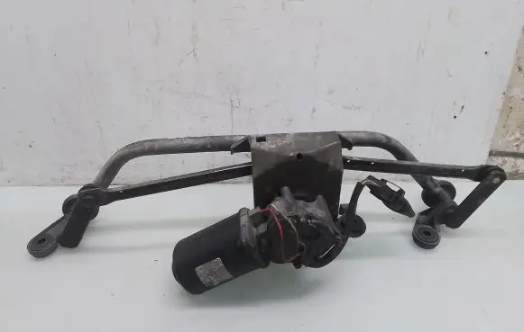Peugeot 806 Front wiper linkage and motor