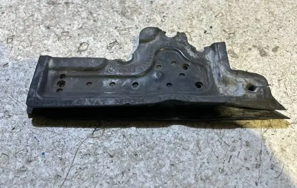 BMW 6 F12 F13 Other engine bay part 9119426